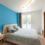 Large Family Near Deauville بيت للعطل *