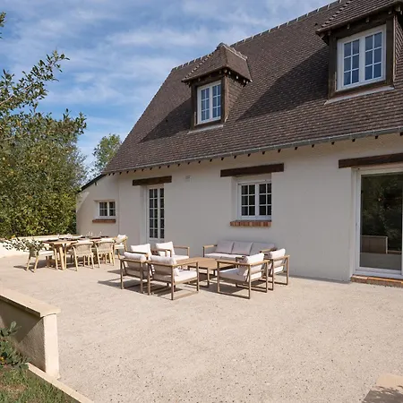 Large Family Near Deauville Holiday home