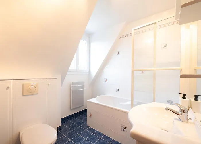 度假居 Large Family Near Deauville