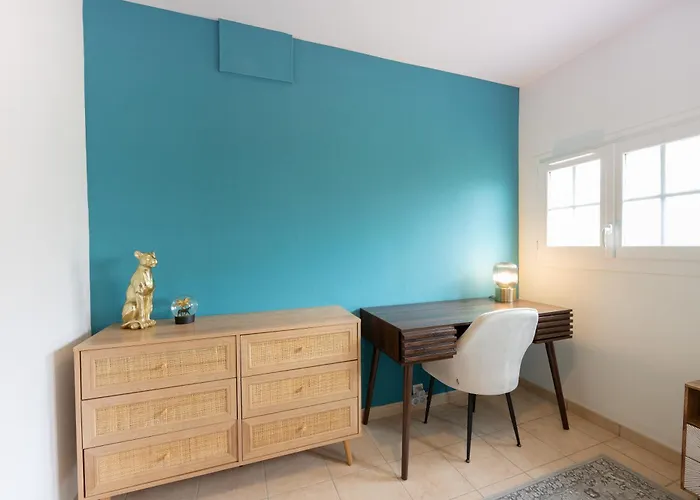 Large Family Near Deauville 度假居